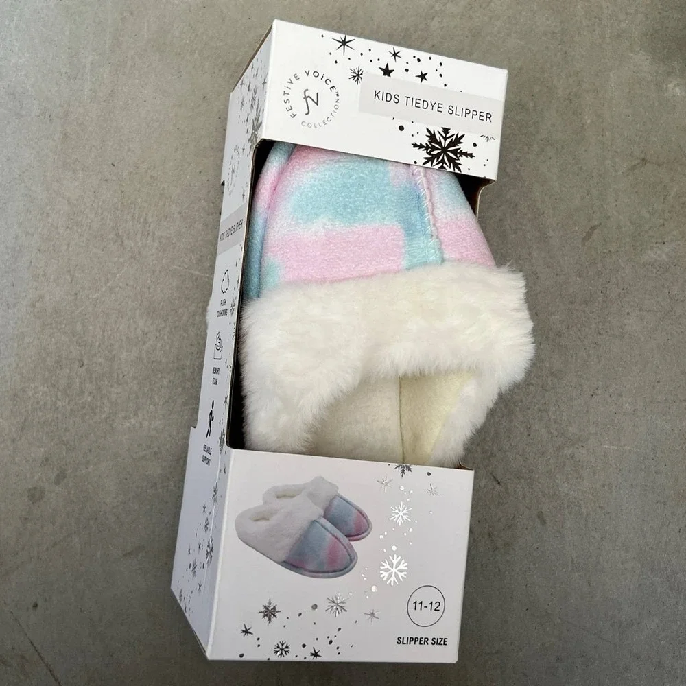 Festive Voice Collections Unisex Kids Tie Dye Slip-On Faux Fur Slippers 11-12‎